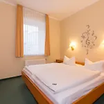 Ξενοδοχείο με διαμερίσματα Osada 4*