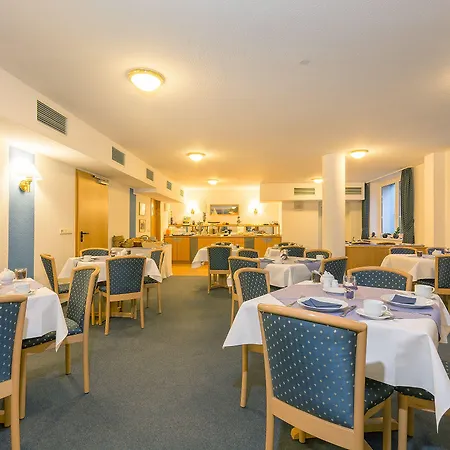 Osada Apartmanhotel 4*